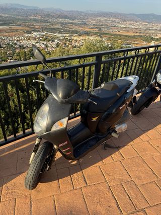 Honda dylan Arroba 125