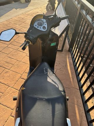 Honda dylan Arroba 125