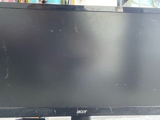 Monitor Acer Negro y Verde