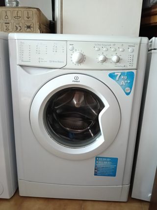 Lavadora Indesit 7kg A++