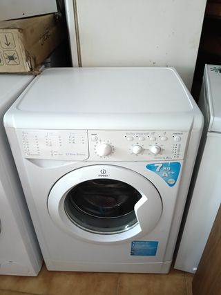 Lavadora Indesit 7kg A++