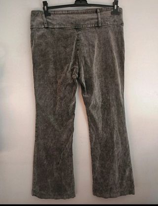 Pantalone grigio in velluto. taglia XL