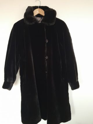 Abrigo mouton sintético