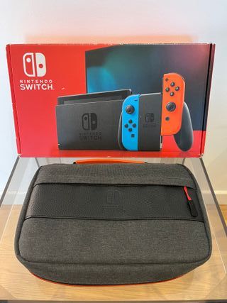 Nintendo Switch Console + Accessori