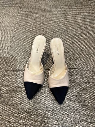Zapatos Chanel Blanco  y Negro Talla 35,5