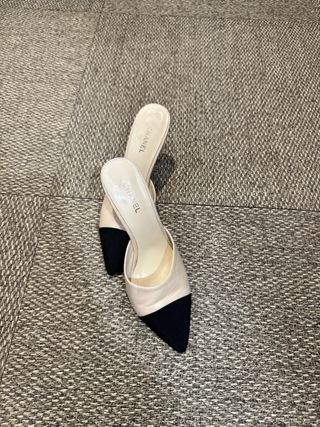 Zapatos Chanel Blanco  y Negro Talla 35,5
