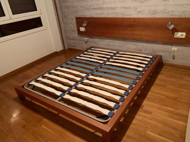 Somier de madera y metal