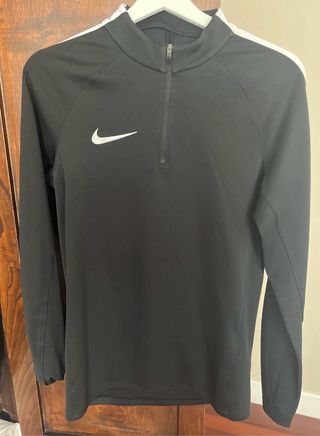 Sudadera Nike Dri-Fit Negra