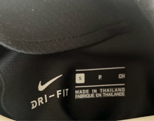 Sudadera Nike Dri-Fit Negra