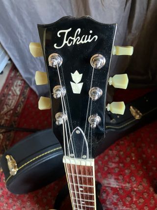 Tokai ES335