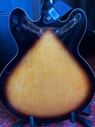 Tokai ES335