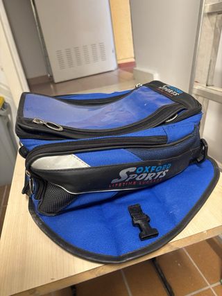 Mochila de depósito con imanes