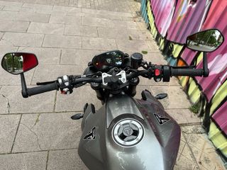 Triumph Street Triple 765 RS / Daytona 765