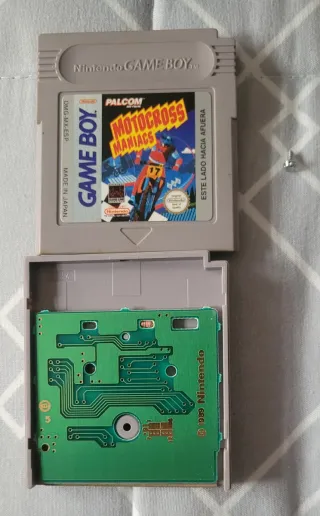 Motocross Maniacs Game Boy