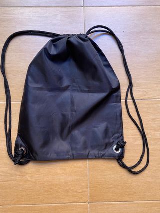 Mochila deportiva Everlast negra
