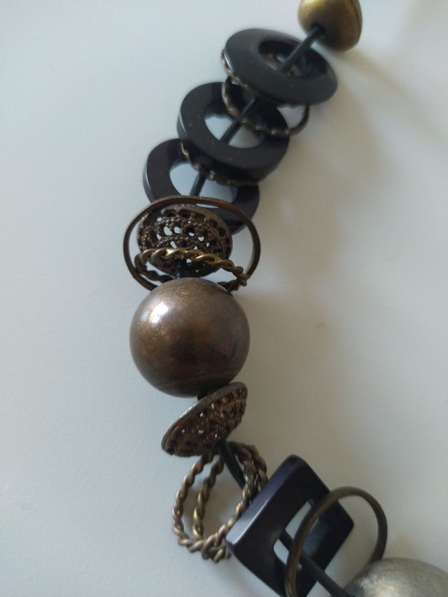 Collar con cuentas étnicas