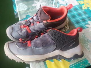 Zapatillas montaña Quechua Talla 38
