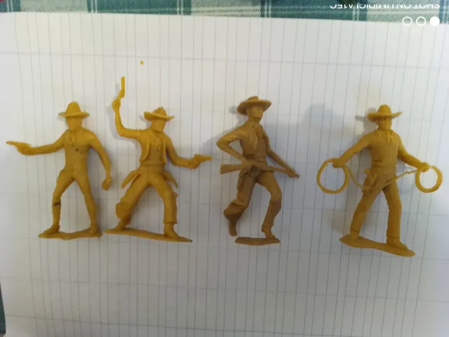 Soldatini Western 1/30