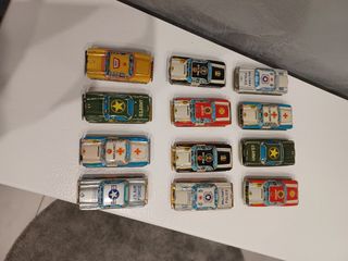 Lotto 12 auto a frizione vintage