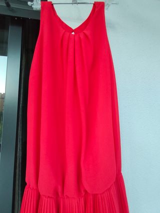 Vestido de cóctel rojo