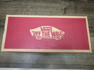 Caja de Zapatos Vans Roja