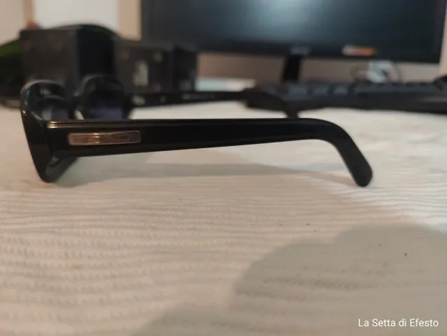 Occhiali da sole Fendi neri