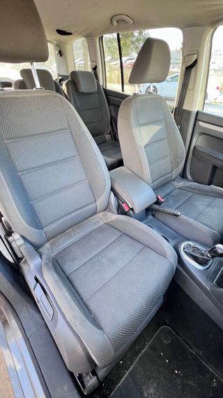 Volkswagen Touran 2012