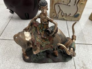 Figuras decorativas estilo azteca