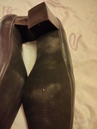 Zapatos de piel azul oscuro nuevos. Talla 37