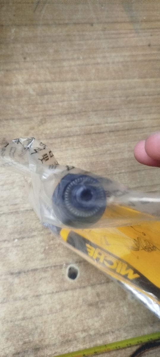 Eje trasero Miche 9x135 (cierre QR)