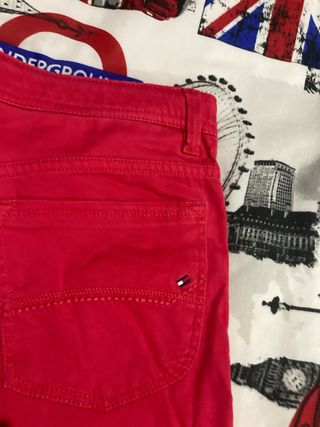 Pantalón Chino Rojo Tommy Hilfiger Niña