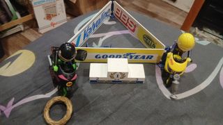 Lote 2 motos de Playmobil con accesorios Todo 8€