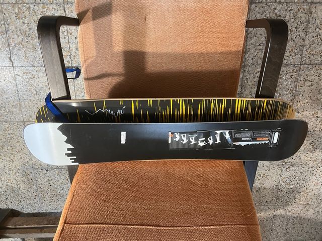 Burton Junkyard Snowboard nueva