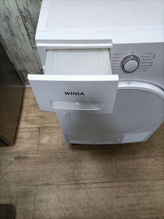 Secadora WINIA 8KG de condensación garantía 