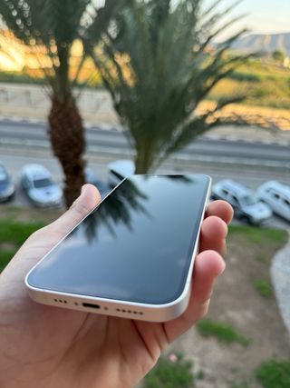iPhone 13 - 100% Batería 