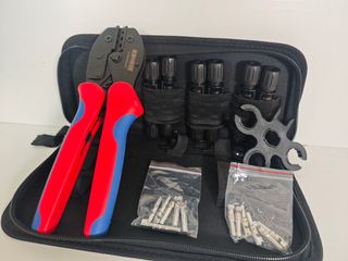 Engarzadora LY-2546B para Conectores MC4