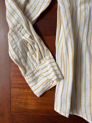 Camisa de lino a rayas Zara