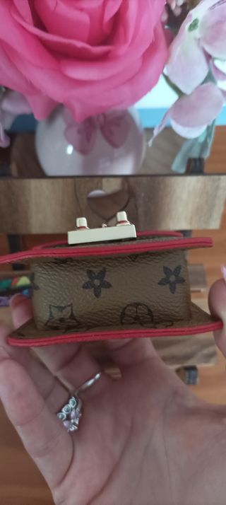 Mini bolso lujo marrón y dorado