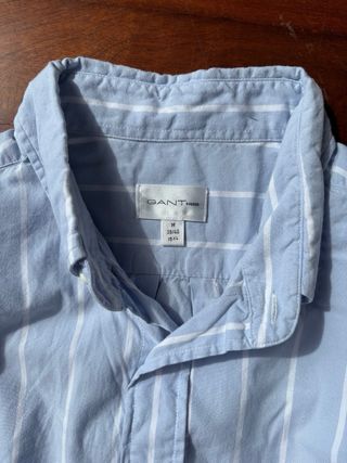Camisa de rayas azul de Gant