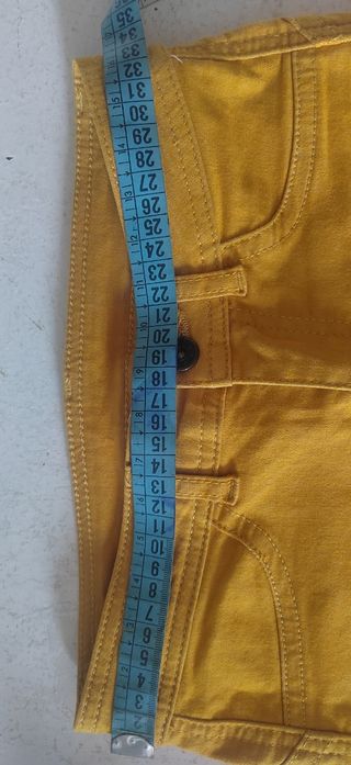 Pantalón Calcedonia color mostaza