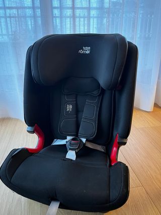 Britax Römer ADVANSAFIX 
Silla de Coche