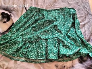 Blusa Inside Talla L Negra y regalo falda. 