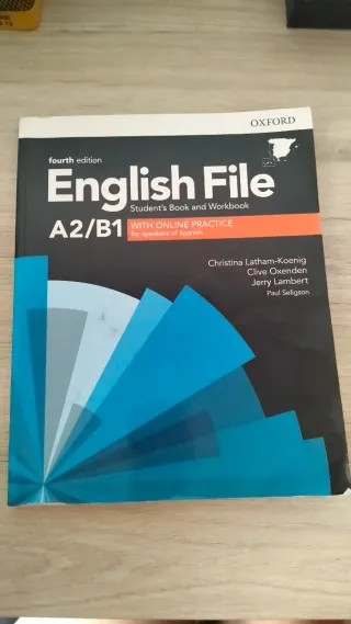 English File A2/b1 Student's Book And Workbook ...