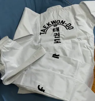 Uniforme Taekwondo Fujimae Nuevo Talla 160