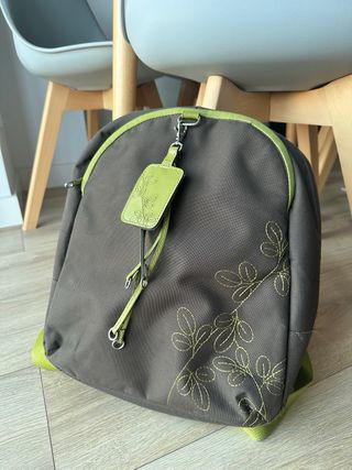 Mochila American Tourister Marrón y Verde