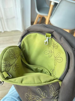 Mochila American Tourister Marrón y Verde