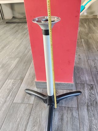 Pata mesa camper con base y tornillos