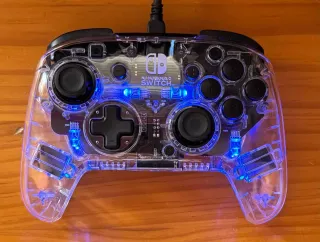 Mando Afterglow Nintendo Switch Wired Transparente