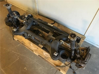 Puente trasero Mercedes Case E Coupe C20