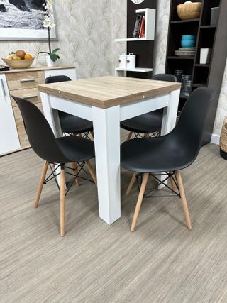 Mesa Extensible en Oferta + 4 Sillas Modernas